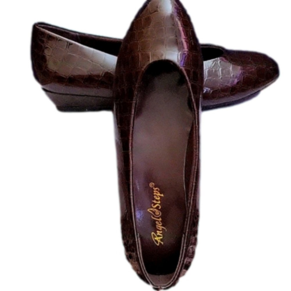 📣Carol Wright iAngel Steps Brown Patent Crocodile Cushioned Flexible  🆕 Box 7️